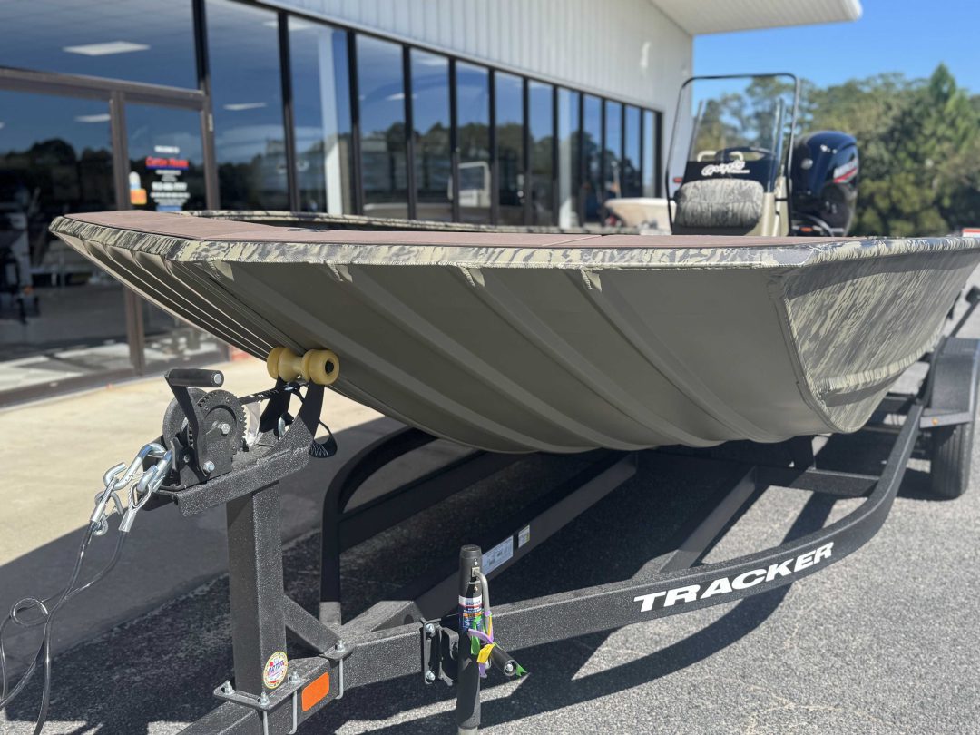 Tracker 2072CC For Sale | Custom Marine | Statesboro Savannah GA Boat Dealer_6