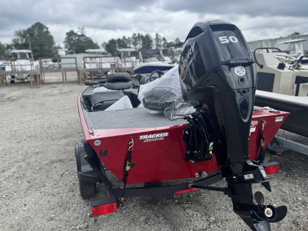 Tracker BassTracker Classic XL For Sale | Custom Marine | Statesboro Savannah GA Boat Dealer_3
