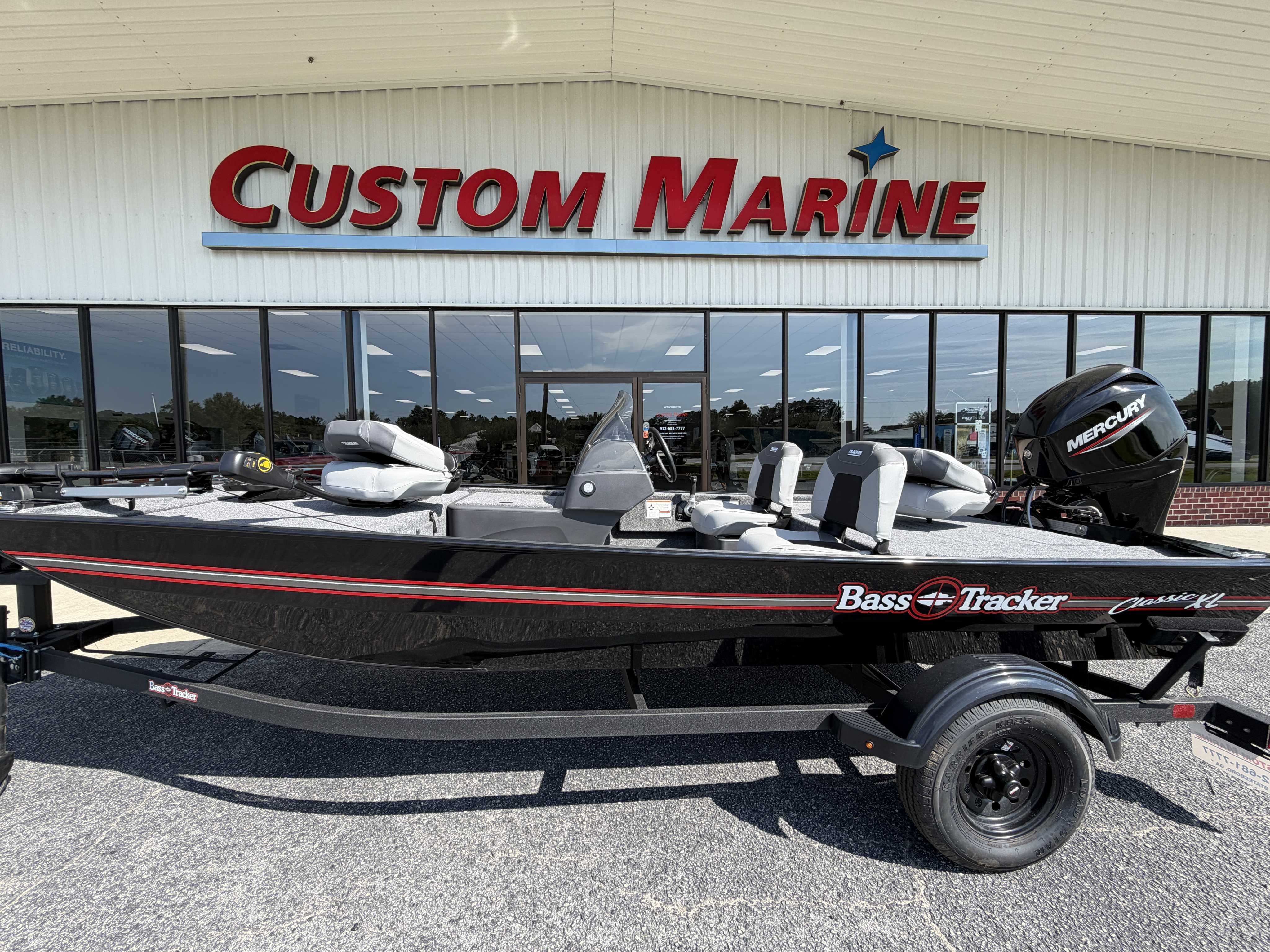 2027 Tracker Bass Tracker Classic For Sale | Custom Marine | Statesboro Savannah GA Boat Dealer_1