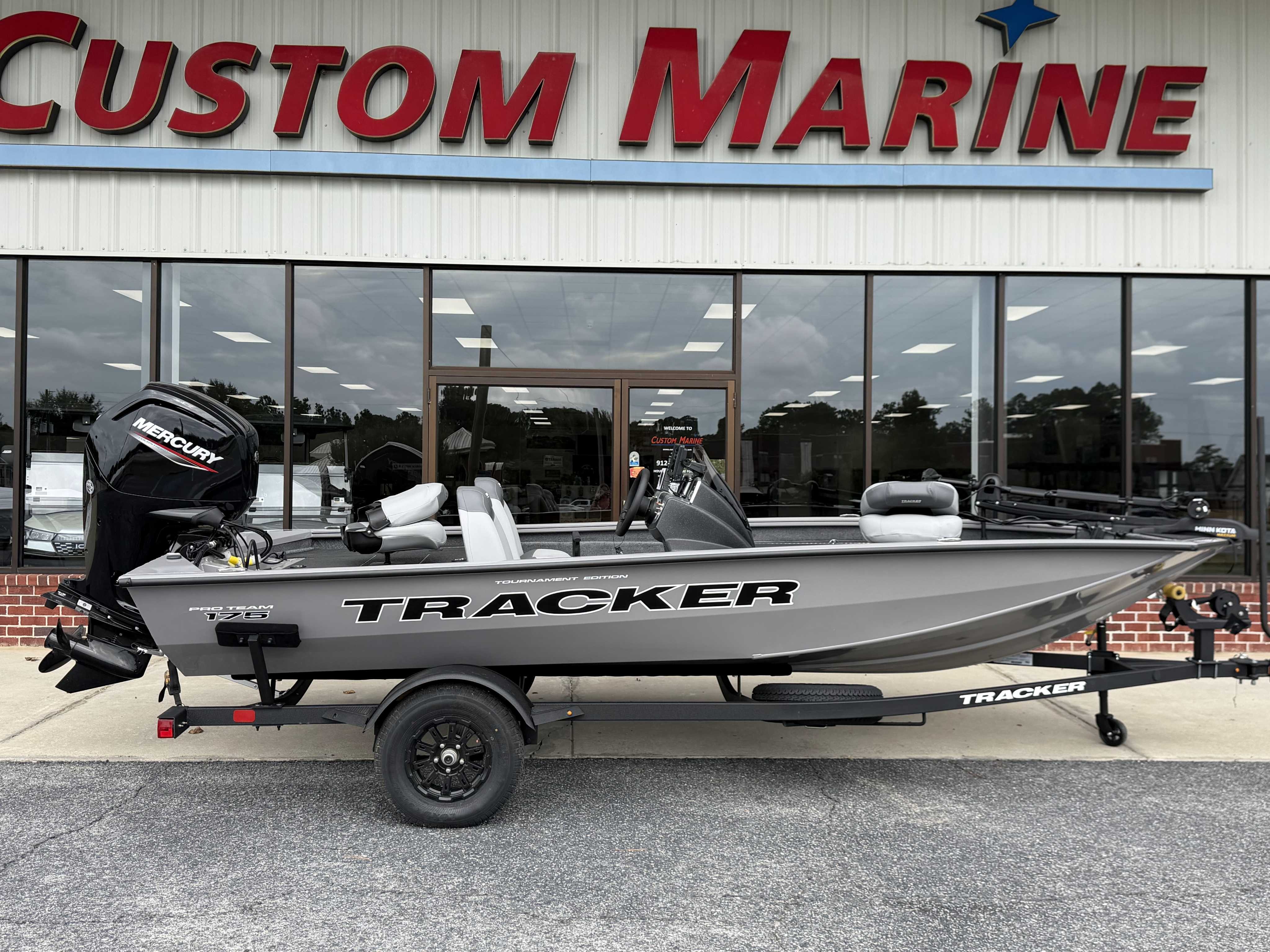 2027 Tracker Pro Team 175 TXW For Sale | Custom Marine | Statesboro Savannah GA Boat Dealer_1
